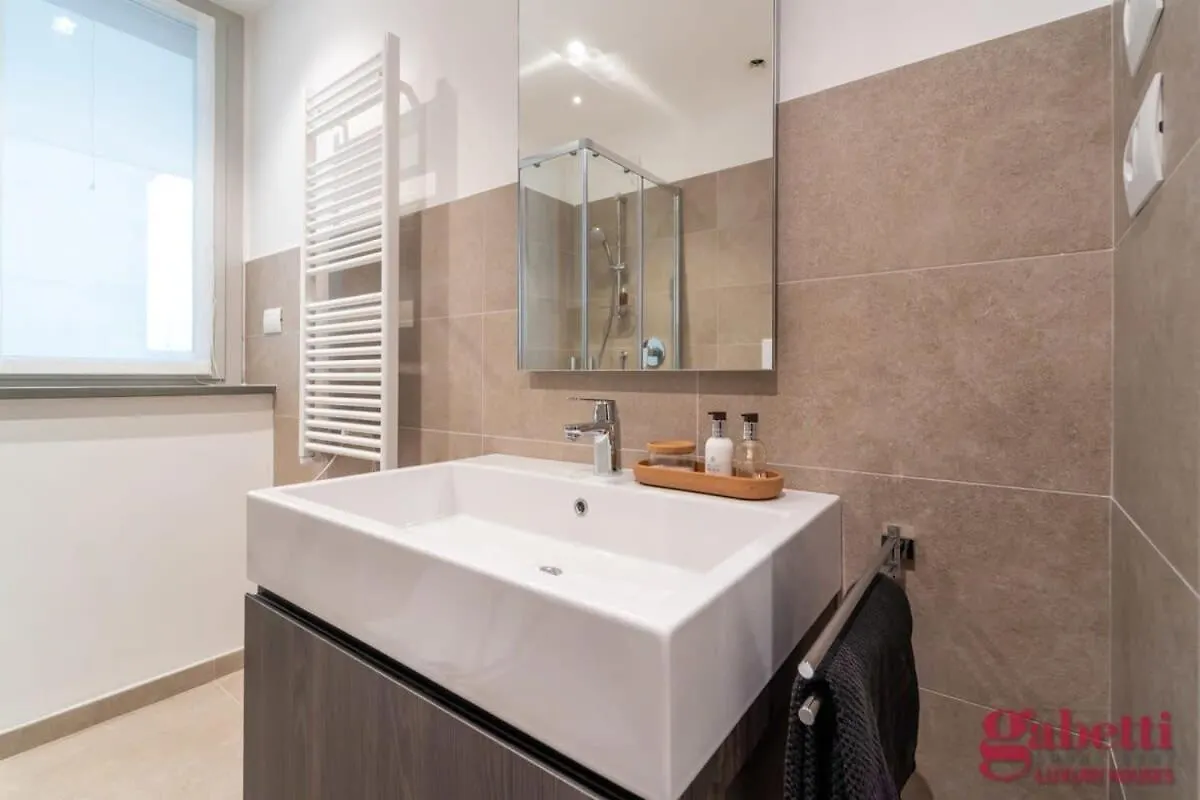 Stilicone 15 - Luxury Apt 5C Apartment Milan
